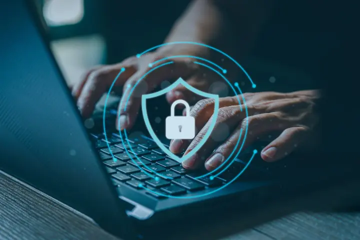 セキュリティリスクが高まり、サイトが改竄されてしまった。