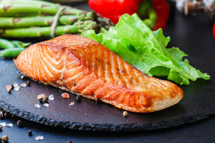 成功事例から学ぶ！「サカナバッカ」をリーンキャンバスで分解して見えた、勝てるビジネスモデルの作り方